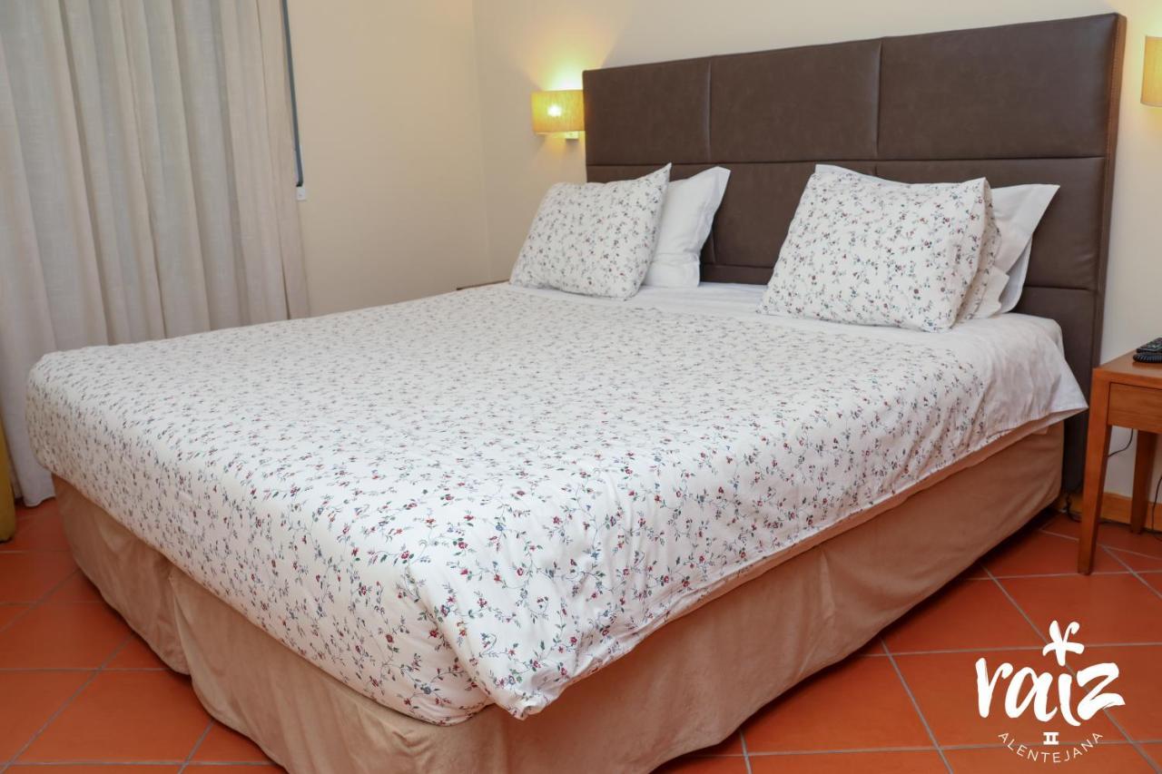 Bed and Breakfast Raiz Alentejana II Регенгуш-ди-Монсараш Экстерьер фото