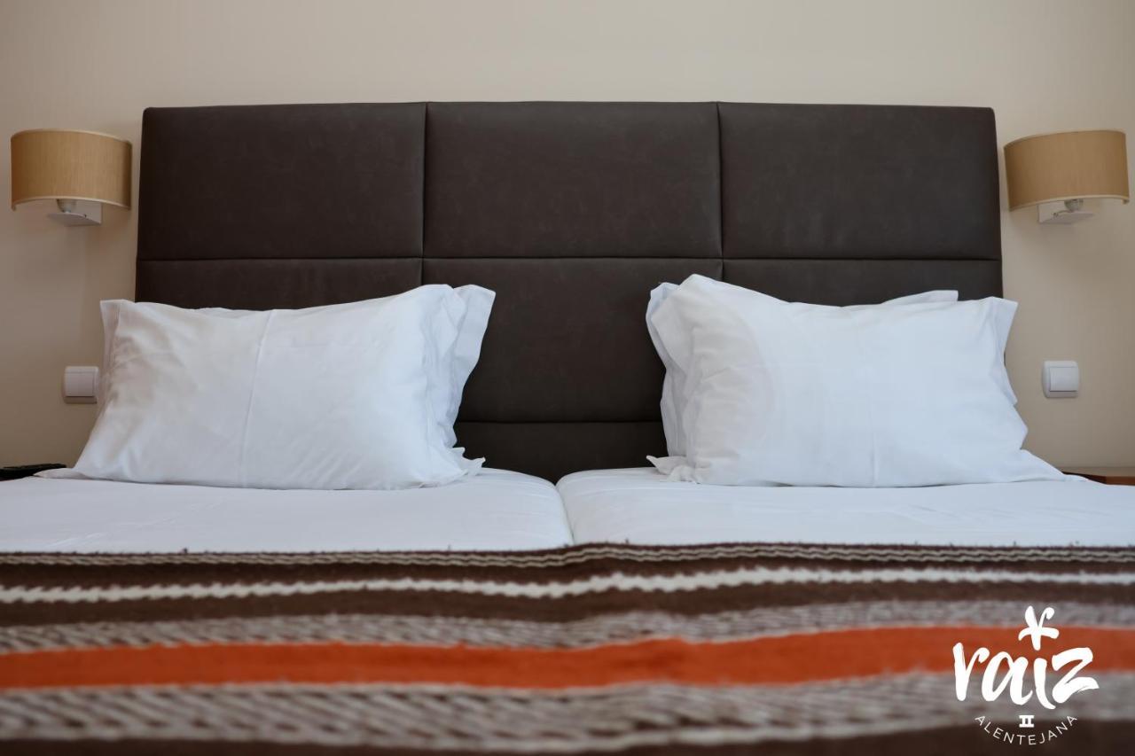 Bed and Breakfast Raiz Alentejana II Регенгуш-ди-Монсараш Экстерьер фото