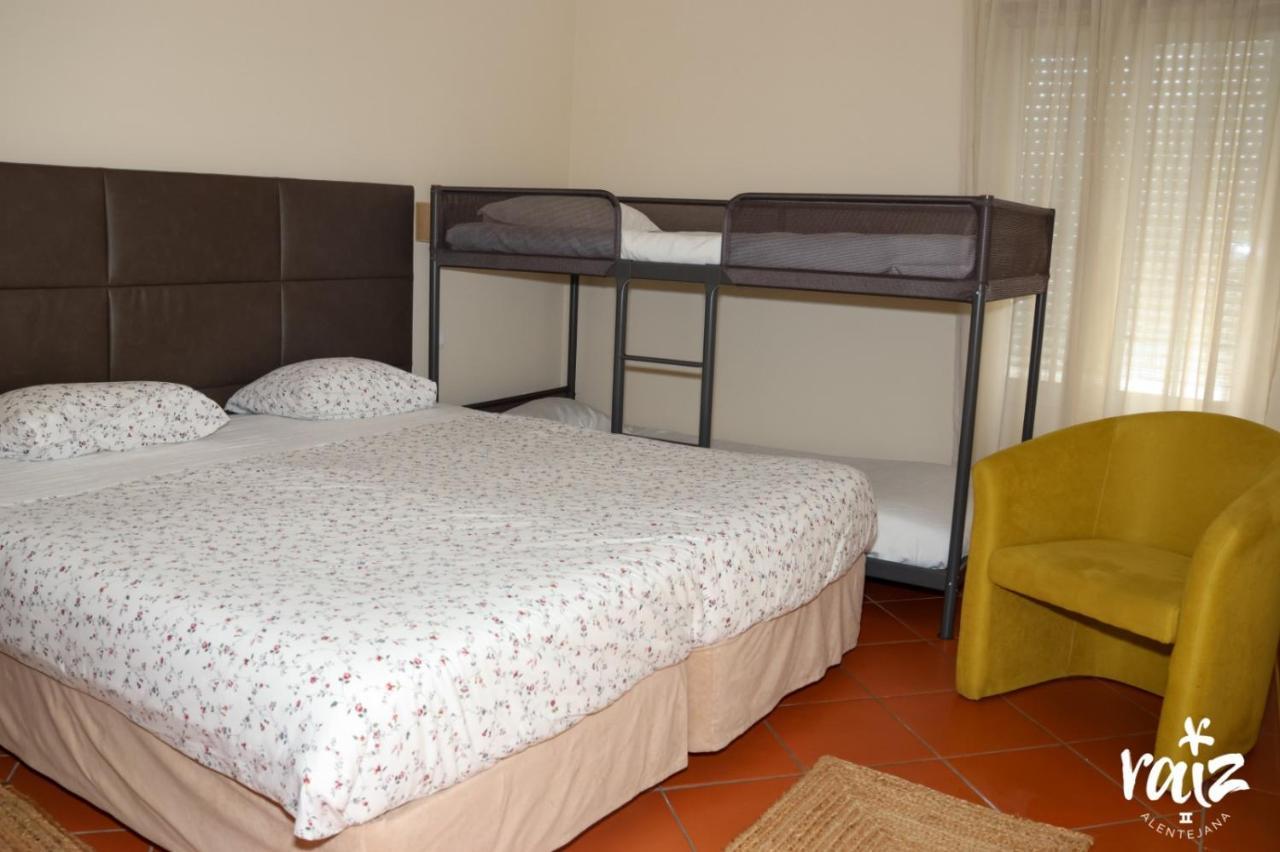 Bed and Breakfast Raiz Alentejana II Регенгуш-ди-Монсараш Экстерьер фото